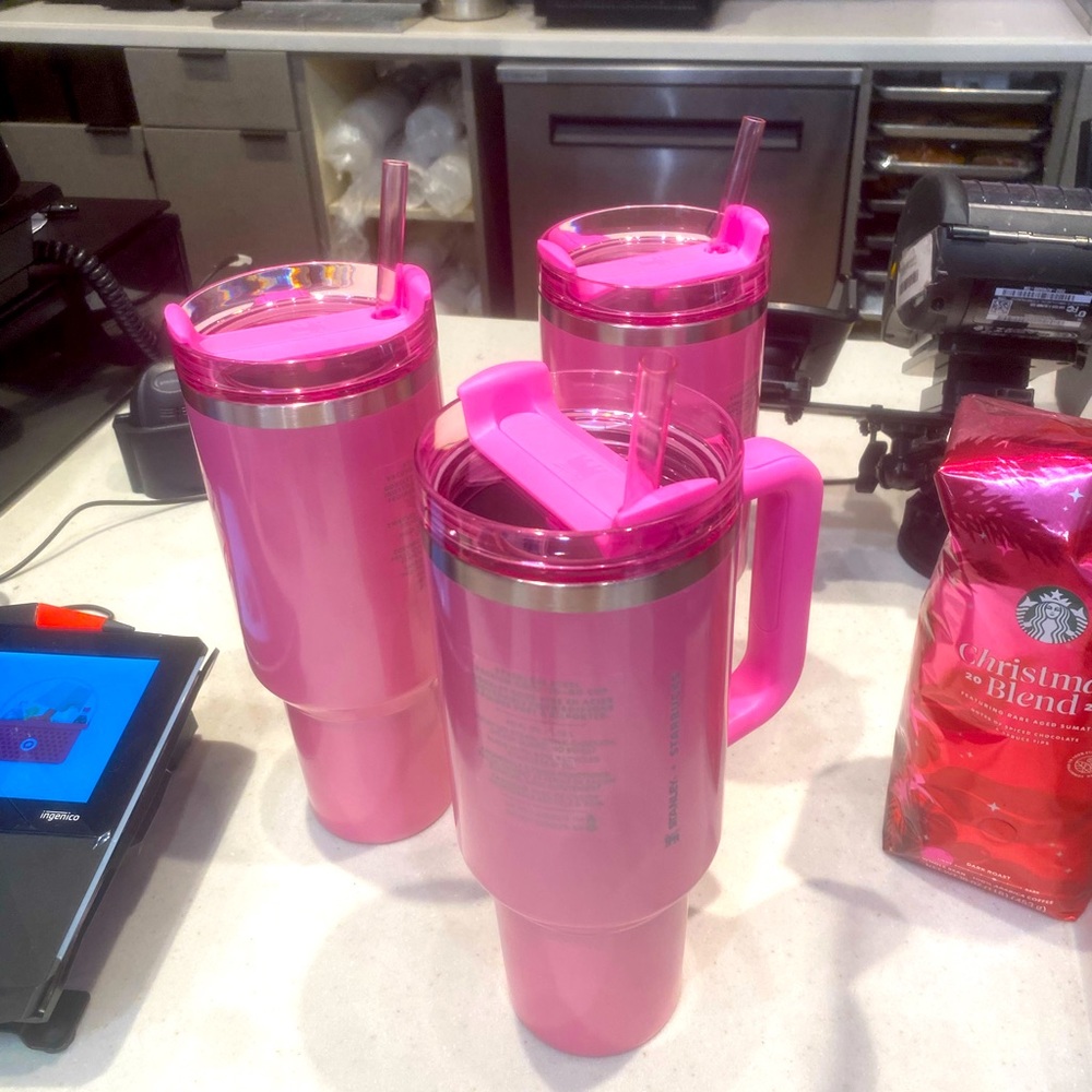 STANLEY X STARBUCKS 2024 - Winter Pink 40oz Limited Edition
